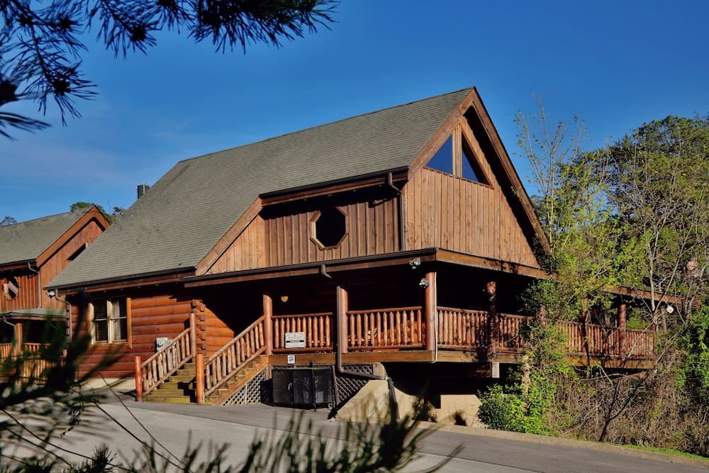 Amazing Grace - Two Bedroom Cabin