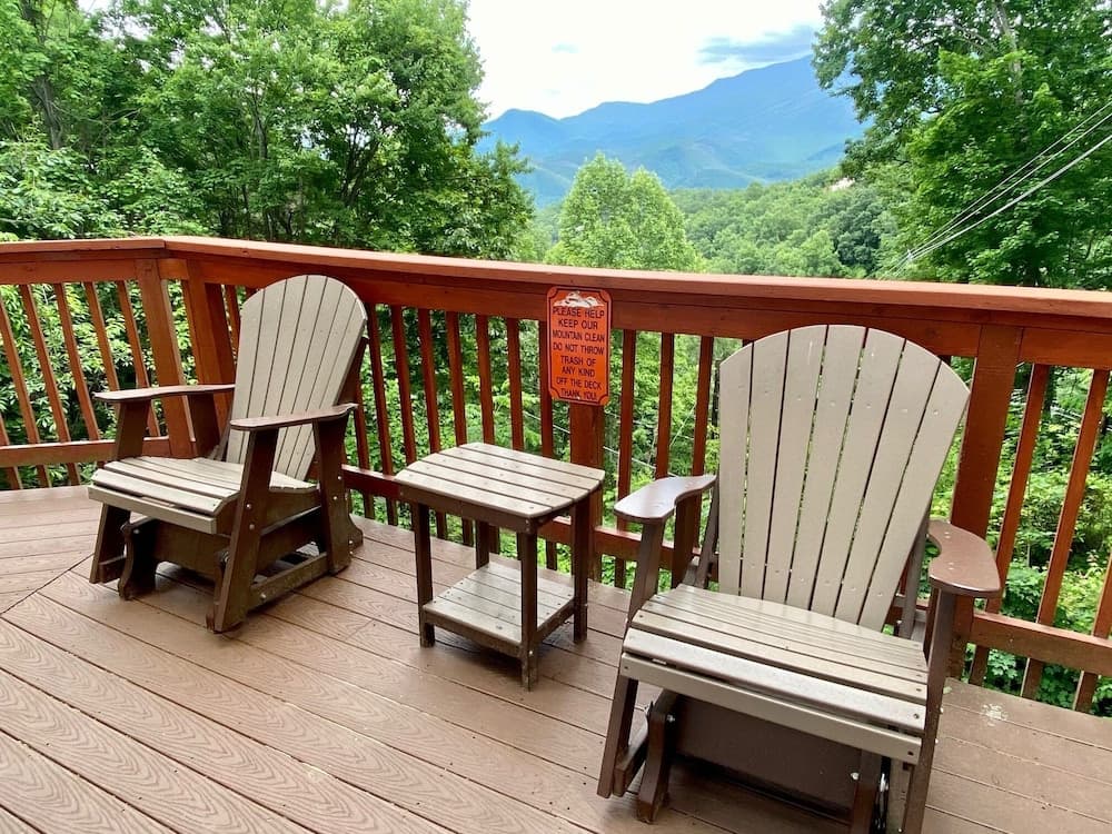 Million Dollar View - Four Bedroom Cabin