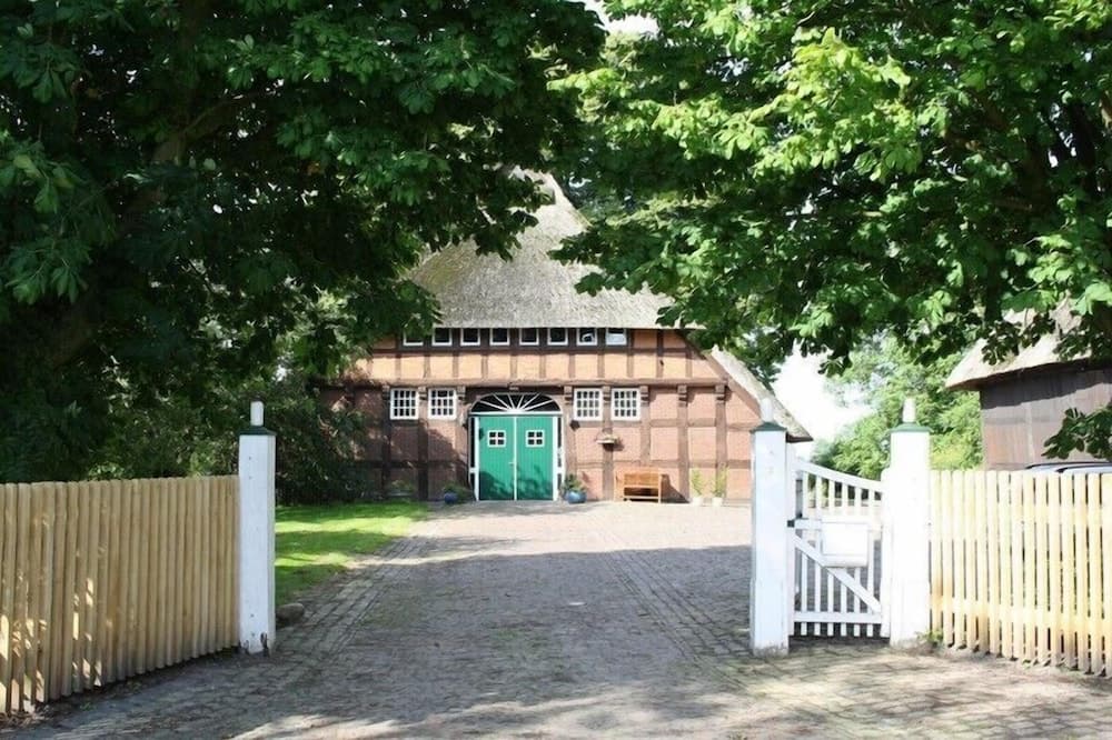 Ferienwohnungen im Bauernhaus am Fluss