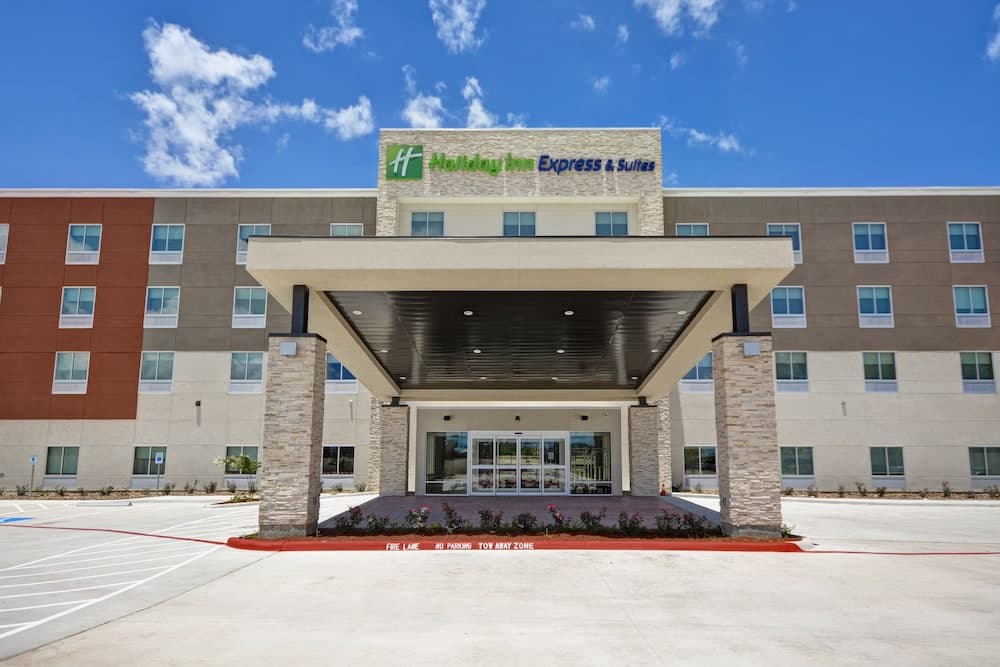 Holiday Inn Express & Suites Houston NASA - Boardwalk Area by IHG