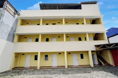 OYO 765 Wisma Andalas Asri Syariah
