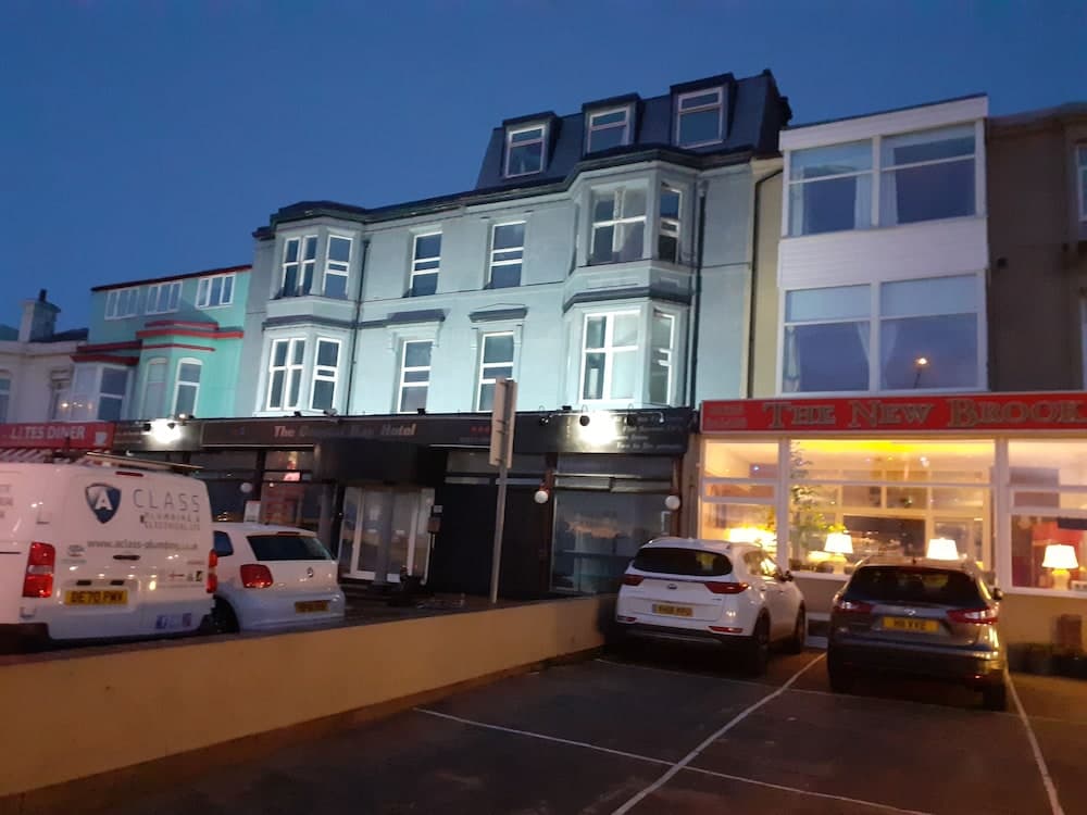 Coastal Bay Hotel