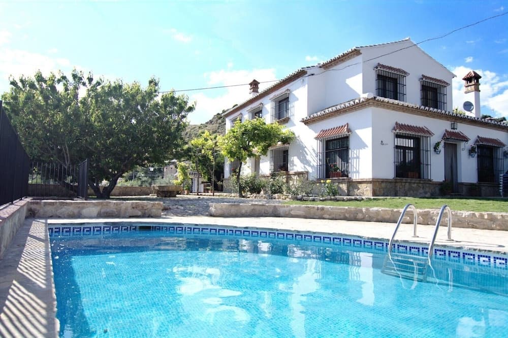 Casa Almendros