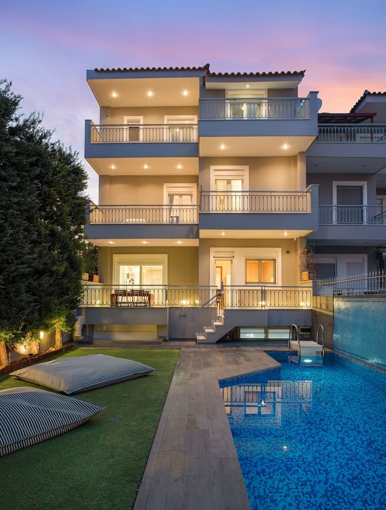 Athenian Grand Riviera Villa