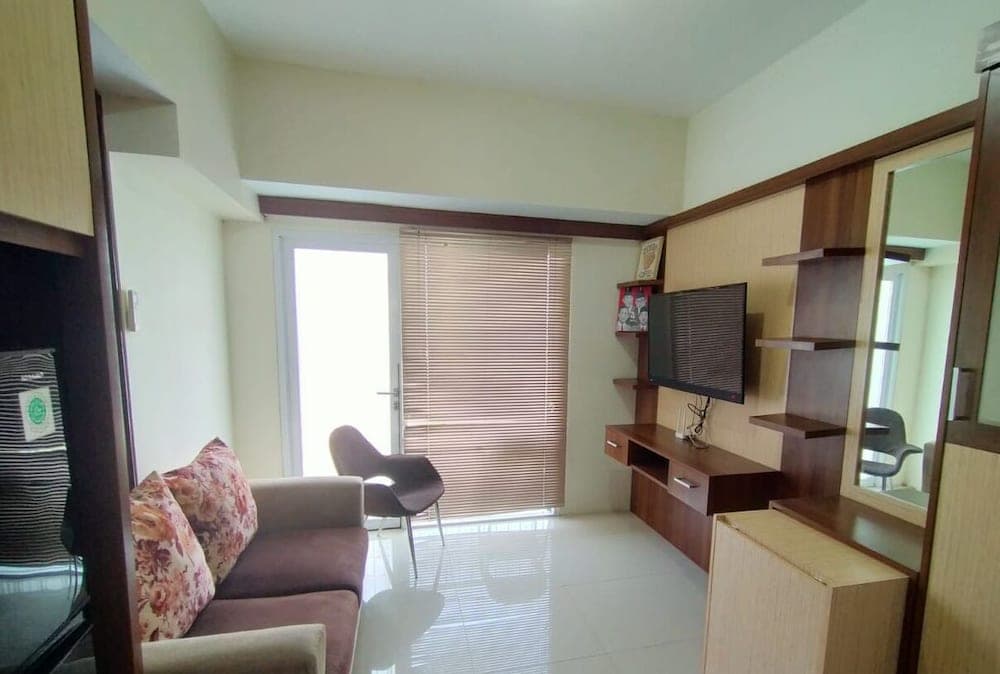 Tamansari Mahogany Apartment