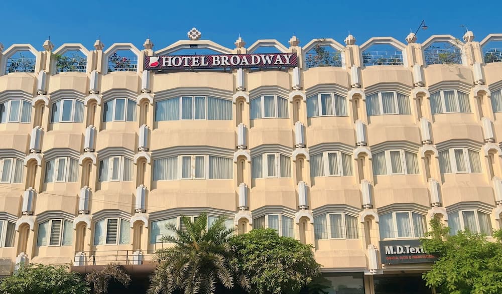 New Hotel Broadway
