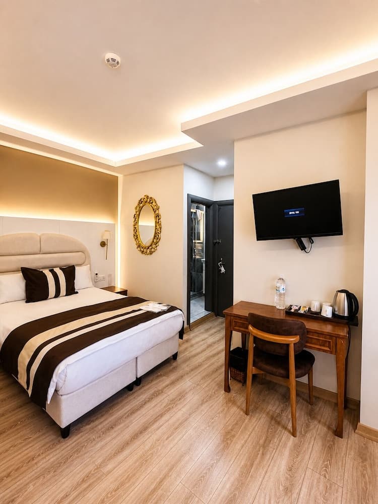 The Peraport Hotel
