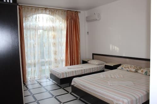 V gostiah u Svetlani Guest House