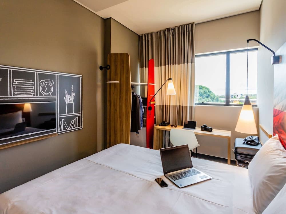 Ibis Palmas Avenida JK