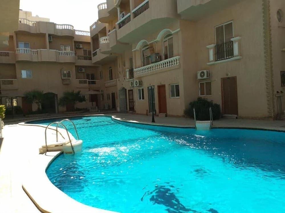 Hurghada 2 Bedrooms at Cozy Compound