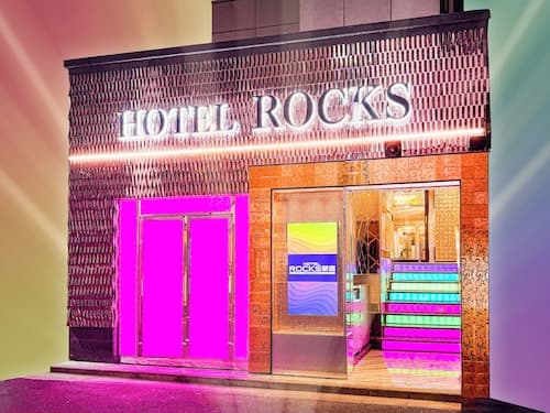 Hotel Rocks