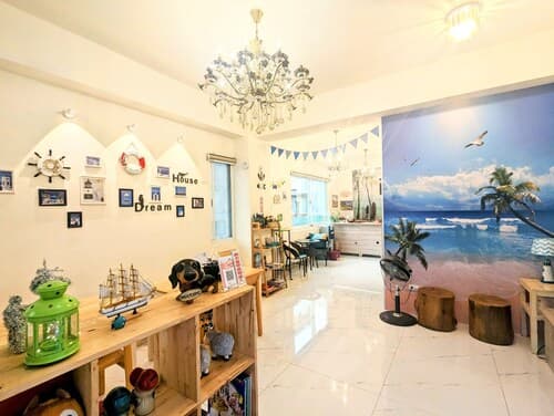 Blue Sea Dreaming City B&B