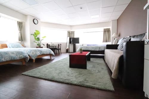 CV House