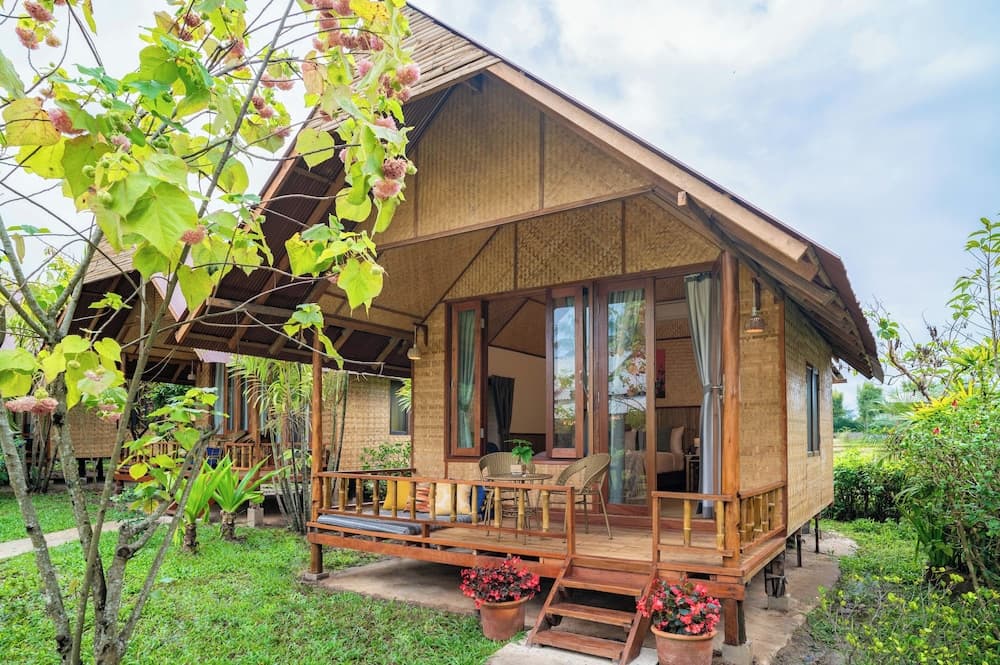 Farm House Boutique Pai