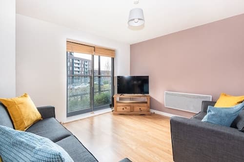 Bouverie Apartment