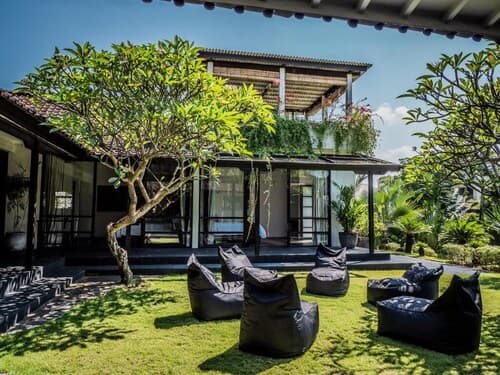 Majestic 5BR Villa Del Boca