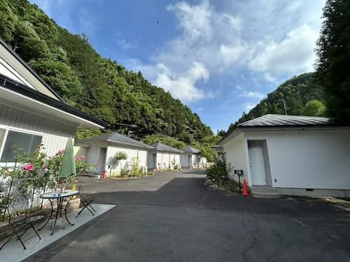 Hotel Takao Asile
