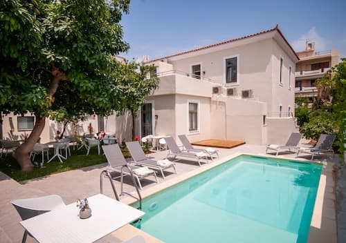 Epavli Boutique Luxury Suites
