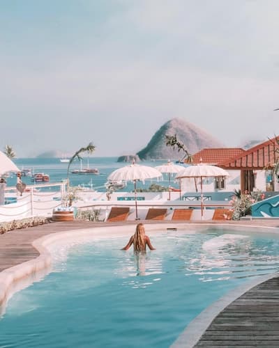 Seaesta Komodo Hotel & Hostel