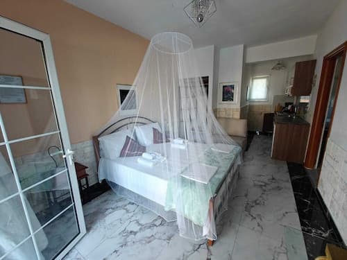 Villa Askamnia and Suites