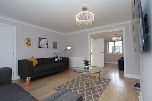 Dunfermline Luxury 3 bedroom house
