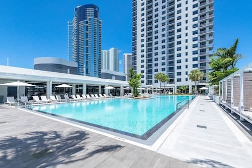 Bluebird Suites Downtown Brickell