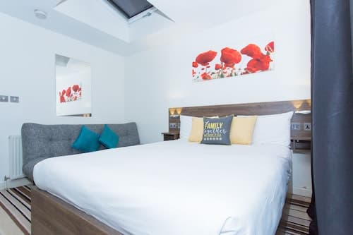 Langley Guest House