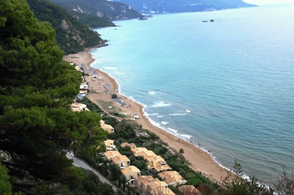 Menigos Type A2R no90 Seaview 2 Bedroom