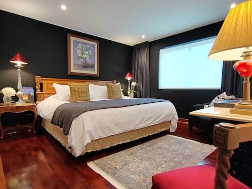 Ana Frank Boutique Hotel