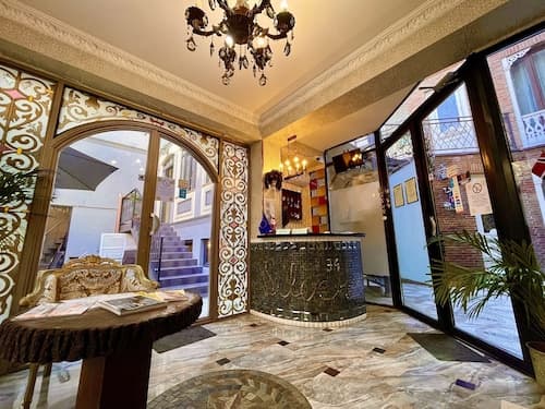 Silver 34 Boutique Hotel