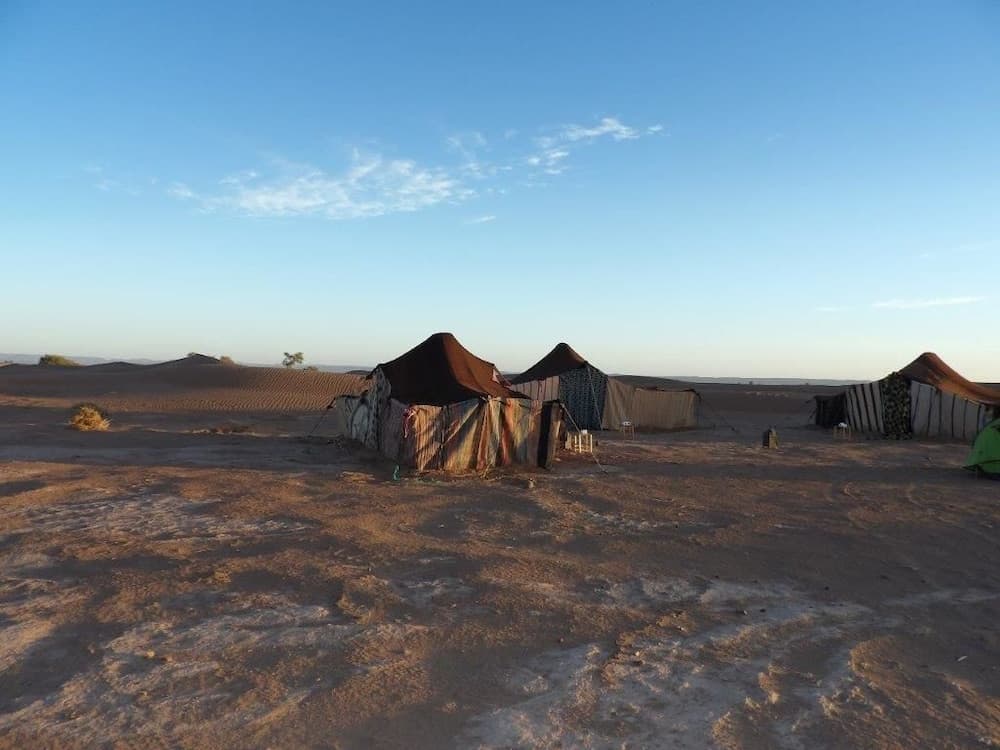 Camp Lguidi Tours