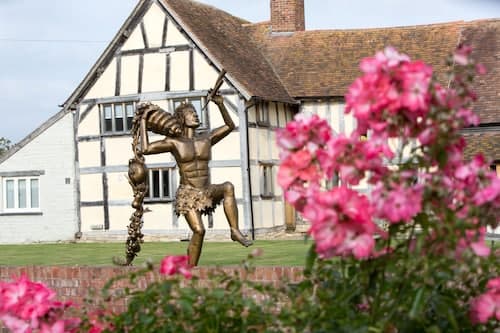 Eckington Manor