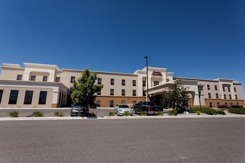 Hampton Inn & Suites Riverton