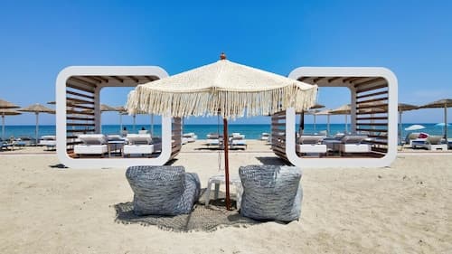 Evilion Sea And Sun