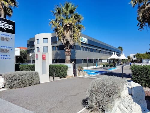 Brit Hotel Porte d’Espagne