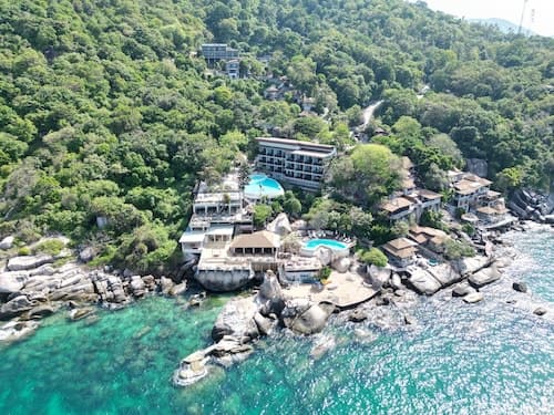 Dusit Buncha Koh Tao by Riya Group