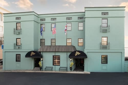 Indigo Inn