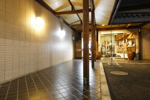Ryokan Kuramoto