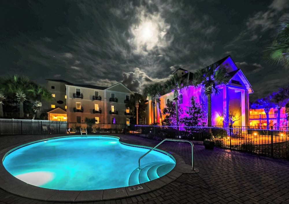 30A Inn & Suites