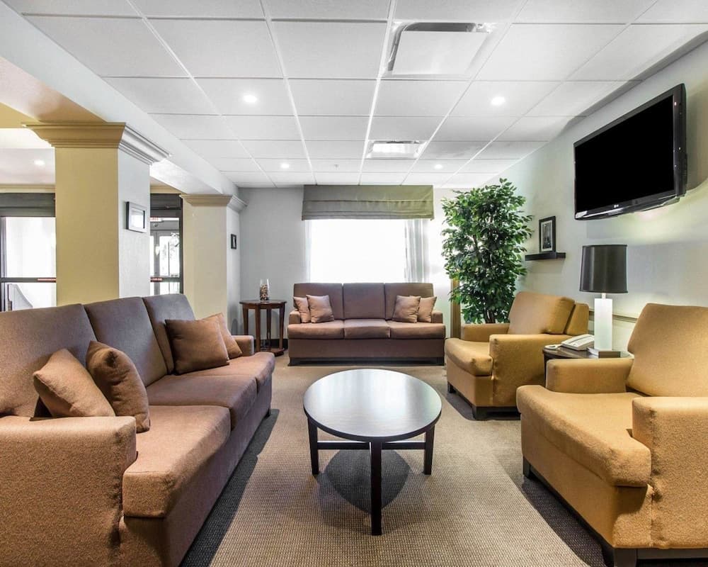 Sleep Inn & Suites