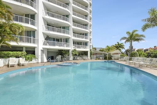 Crystal Bay on the Broadwater