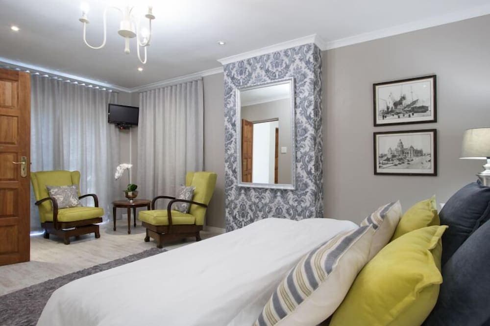 Riverside Boutique Hotel