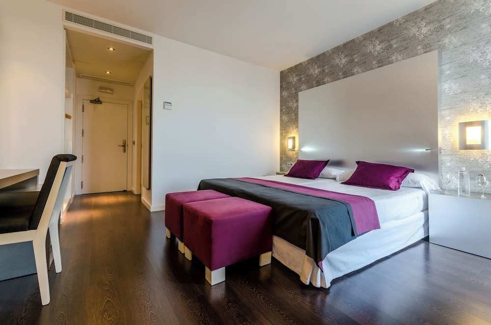 Hotel YIT Vía Sevilla Mairena
