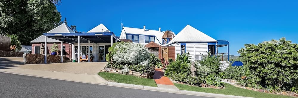 1770 Sovereign Lodge Resort