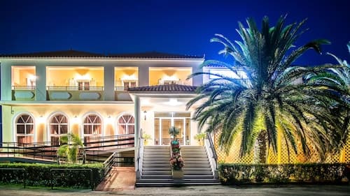 California Beach Hotel - Adults only