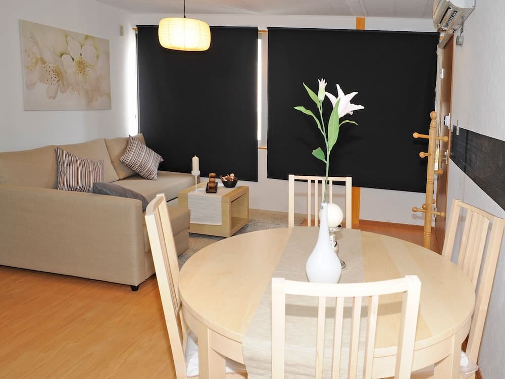 Genesis Apartments - Ebisu Building