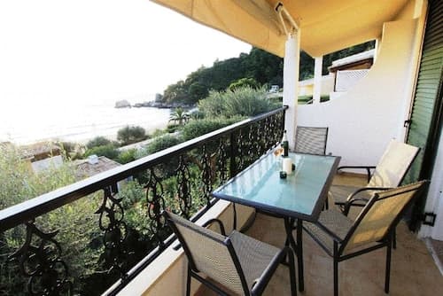 Menigos Type AA2R no 38 Superior Seaview