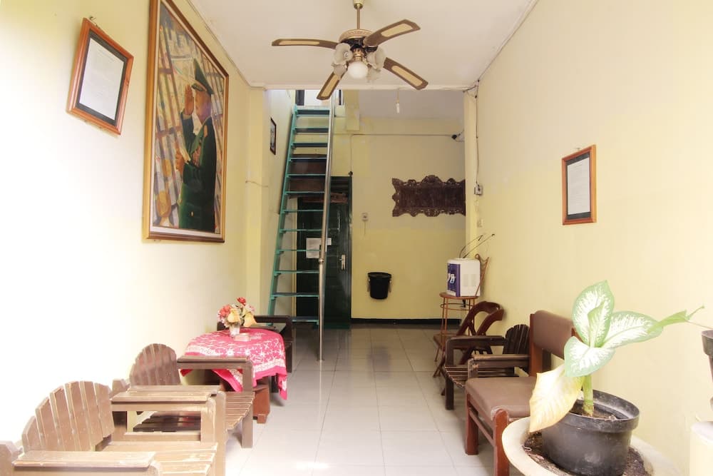 Hotel Harum