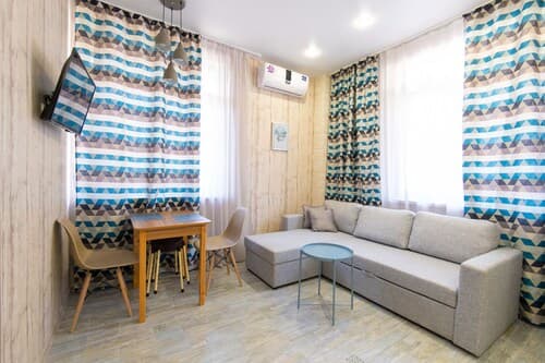 More Apartments na Khadyzhenskoy 65A - 2