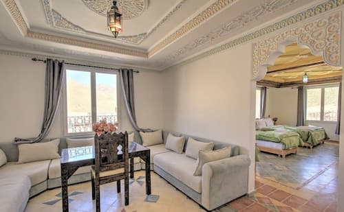 Hotel New Mars Dades